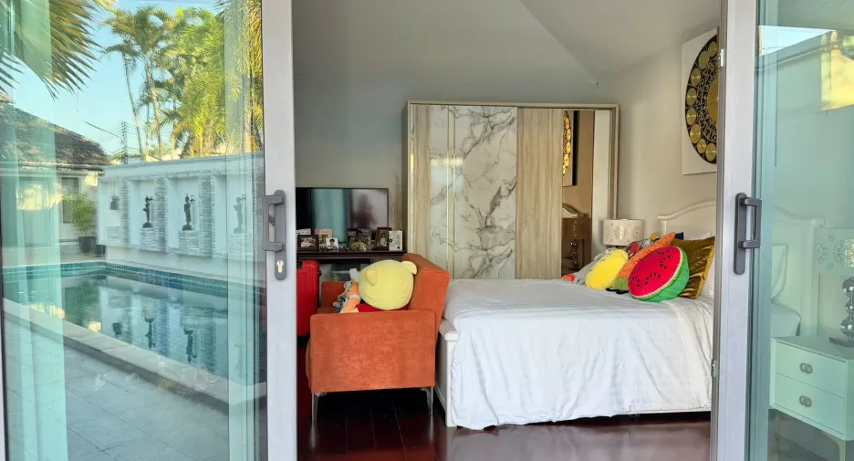 For sale and for rent 4 bedrooms villa in Kathu, Phuket