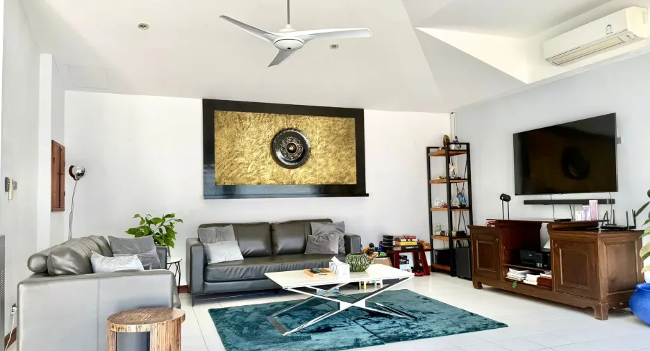 For sale and for rent 4 bedrooms villa in Kathu, Phuket