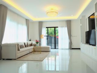 For rent 4 bedrooms house in Bang Lamung, Chonburi