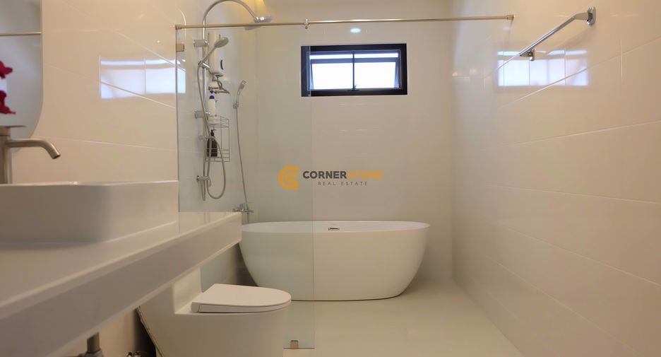 Haus zur Miete mit 4 Zimmer in Bang Lamung, Chonburi