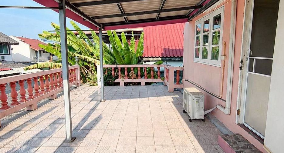 À vendre 5 chambres maison à Pak Kret, Nonthaburi