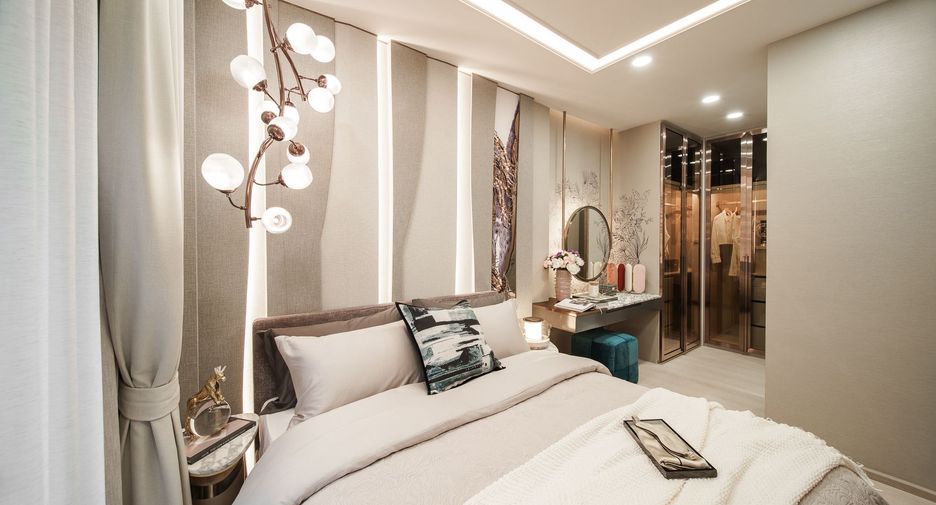 For sale 2 bedrooms condo in Khlong San, Bangkok