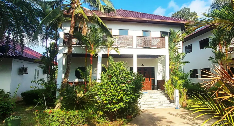For sale 10 bedrooms hotel in Klaeng, Rayong