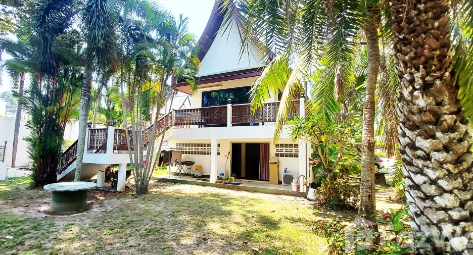 For sale 10 bedrooms hotel in Klaeng, Rayong