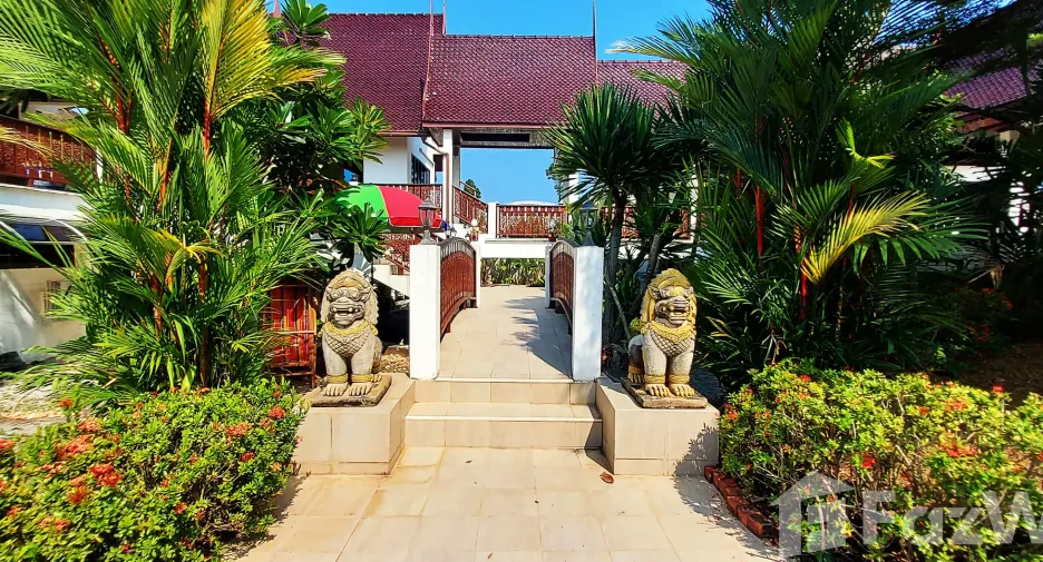For sale 10 bedrooms hotel in Klaeng, Rayong