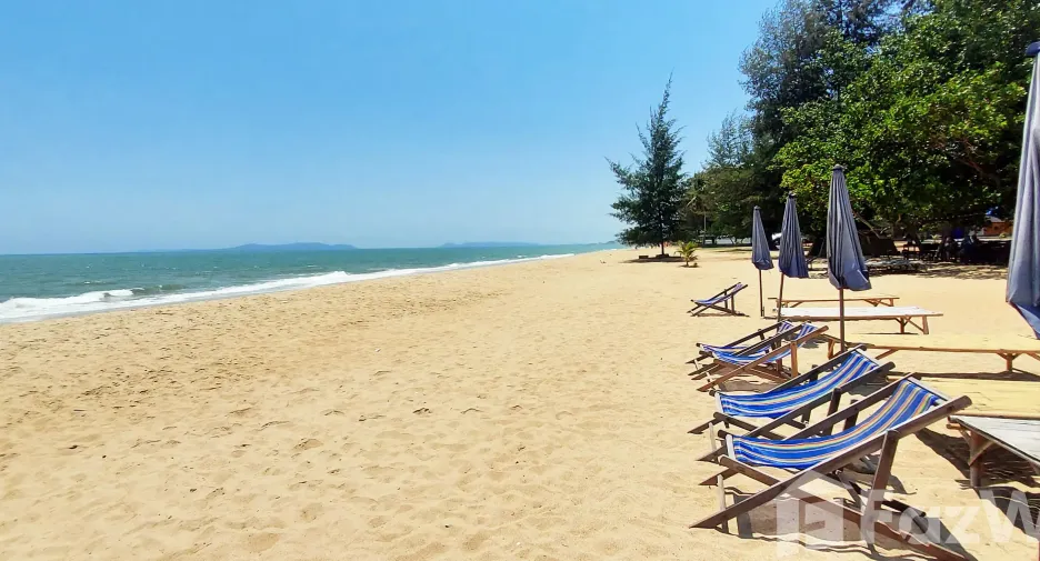 For sale 10 bedrooms hotel in Klaeng, Rayong