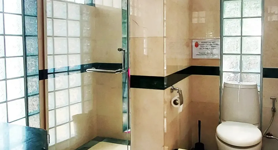 For sale 10 bedrooms hotel in Klaeng, Rayong