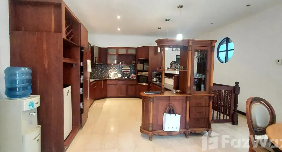 For sale 10 bedrooms hotel in Klaeng, Rayong