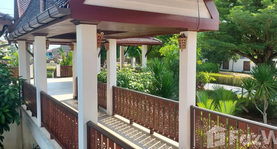 For sale 10 bedrooms hotel in Klaeng, Rayong