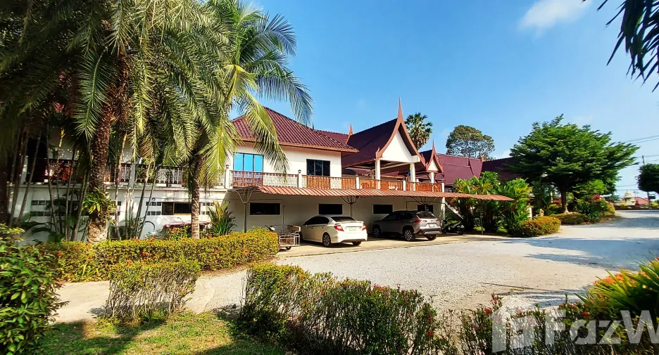 For sale 10 bedrooms hotel in Klaeng, Rayong