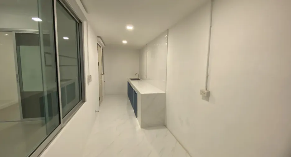 For sale 3 bedrooms house in Mueang Samut Sakhon, Samut Sakhon