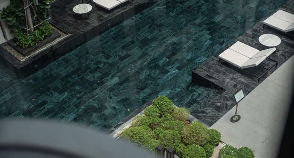 For sale and for rent 2 bedrooms condo in Watthana, Bangkok