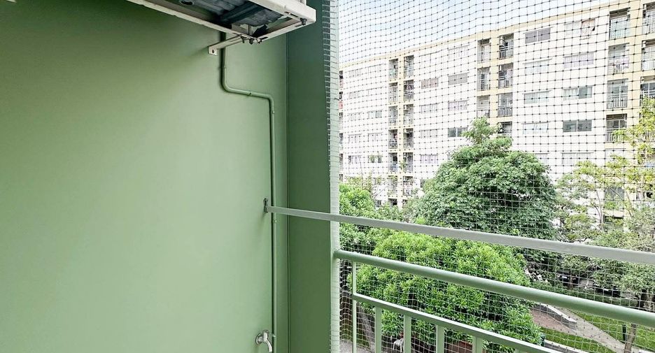 For sale 1 bed condo in Khan Na Yao, Bangkok