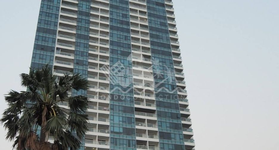 For rent 2 bedrooms condo in Bang Lamung, Chonburi