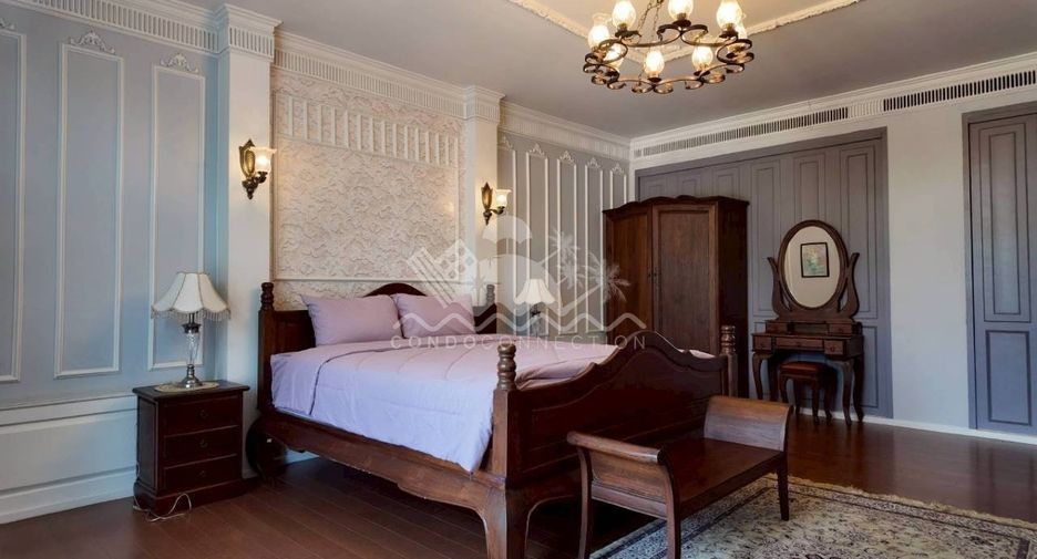 For sale 3 bedrooms house in Khlong Sam Wa, Bangkok