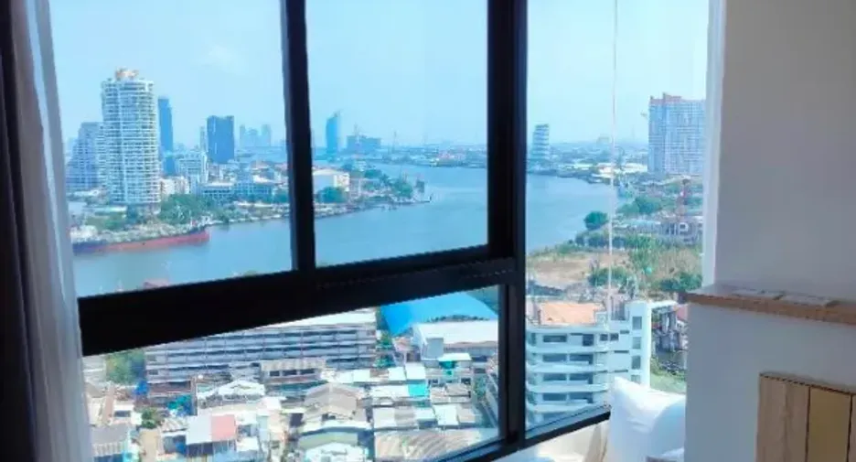 For sale 2 bedrooms condo in Rat Burana, Bangkok