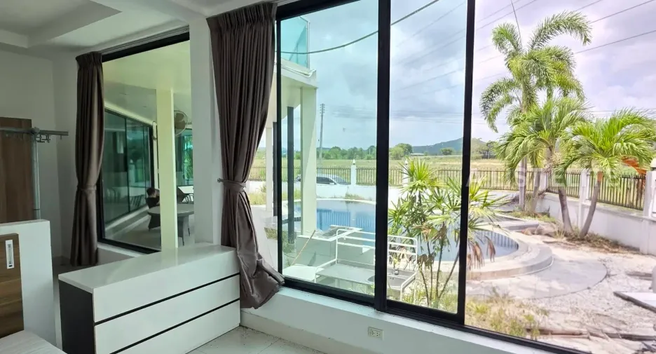 For sale 3 ベッドルーム house in Sattahip, Pattaya