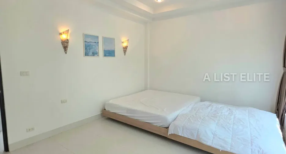 For sale 3 ベッドルーム house in Sattahip, Pattaya