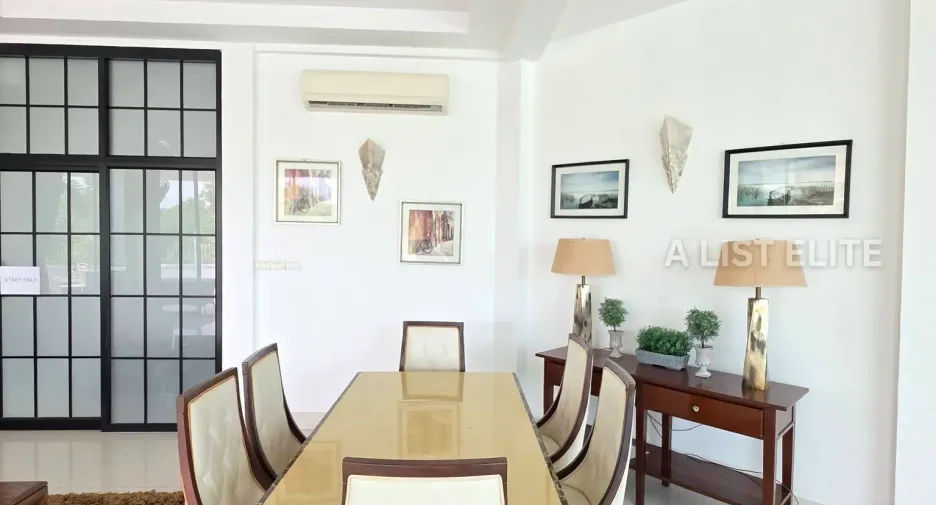For sale 3 ベッドルーム house in Sattahip, Pattaya