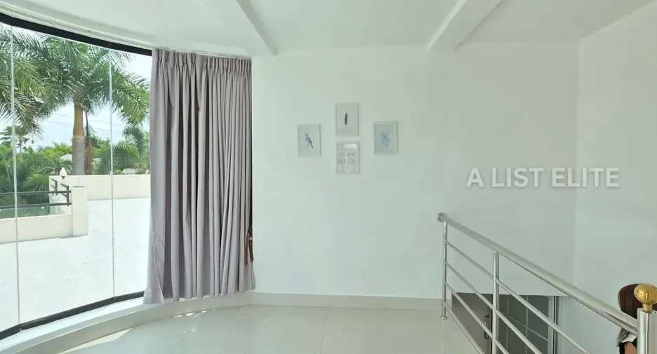 For sale 3 ベッドルーム house in Sattahip, Pattaya