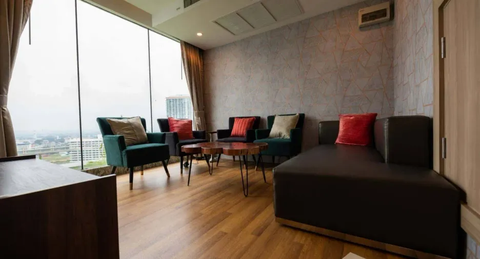 À vendre 3 chambres condo à North Pattaya, Pattaya
