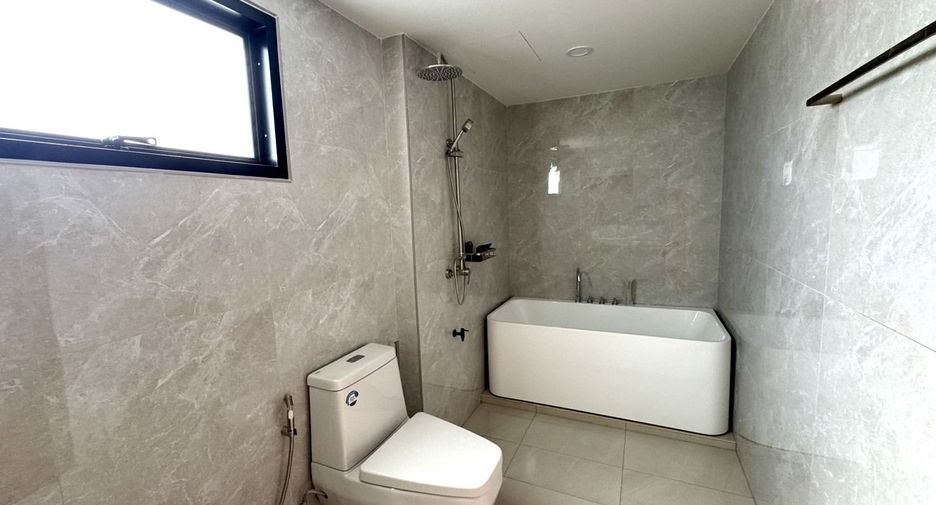 Villa zum Kauf mit 5 Zimmer in Mueang Phuket, Phuket