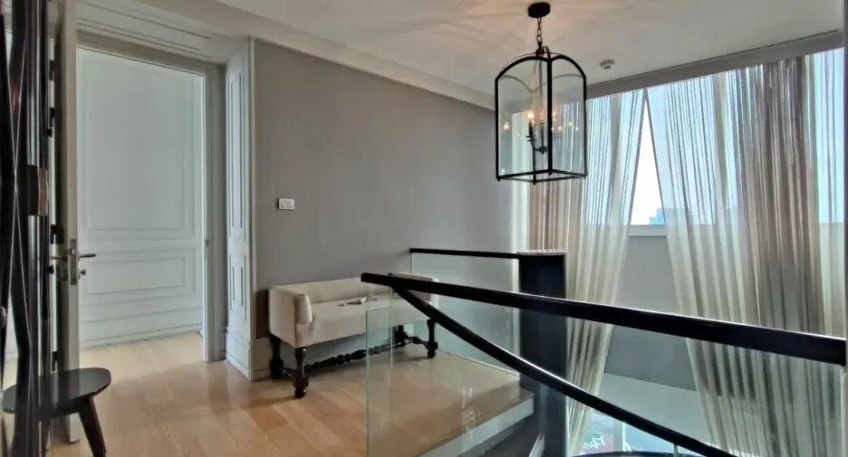 À vendre 3 chambres condo à Khlong Toei, Bangkok