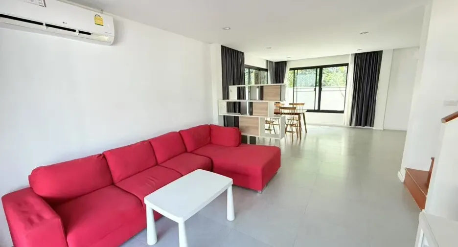 For sale 4 bedrooms house in Ko Samui, Surat Thani