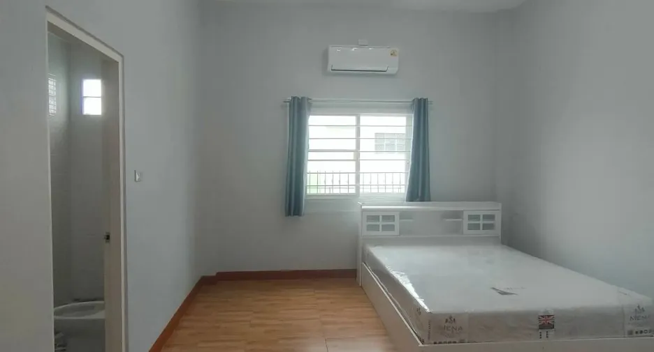For rent 3 bedrooms house in Mueang Chiang Mai, Chiang Mai