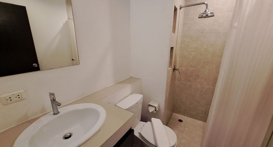 For rent studio apartment in Mueang Phuket, Phuket