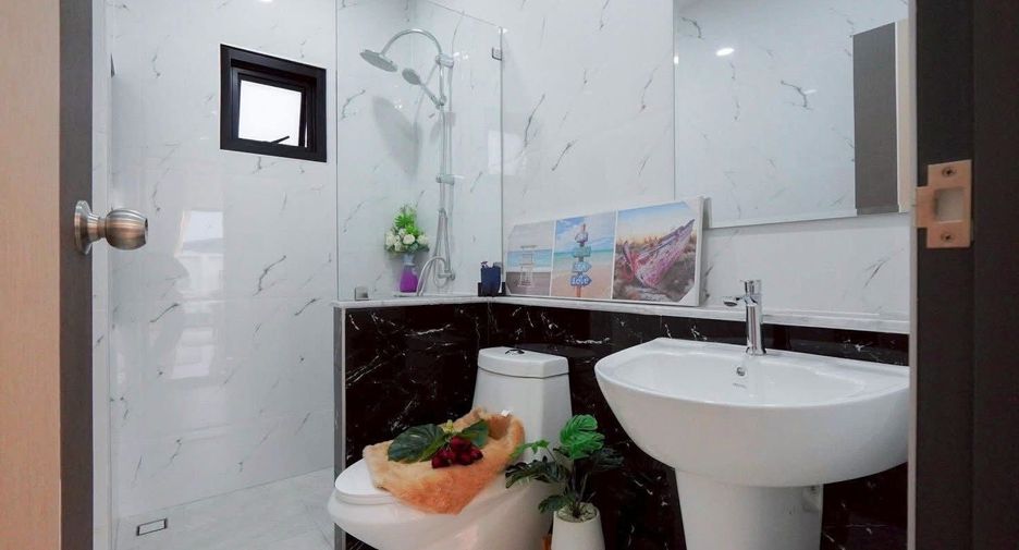 For sale 3 bedrooms house in Bang Lamung, Chonburi
