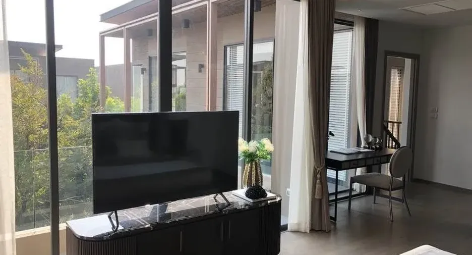 Casa en venta de 4 habitaciones en Bang Kapi, Bangkok
