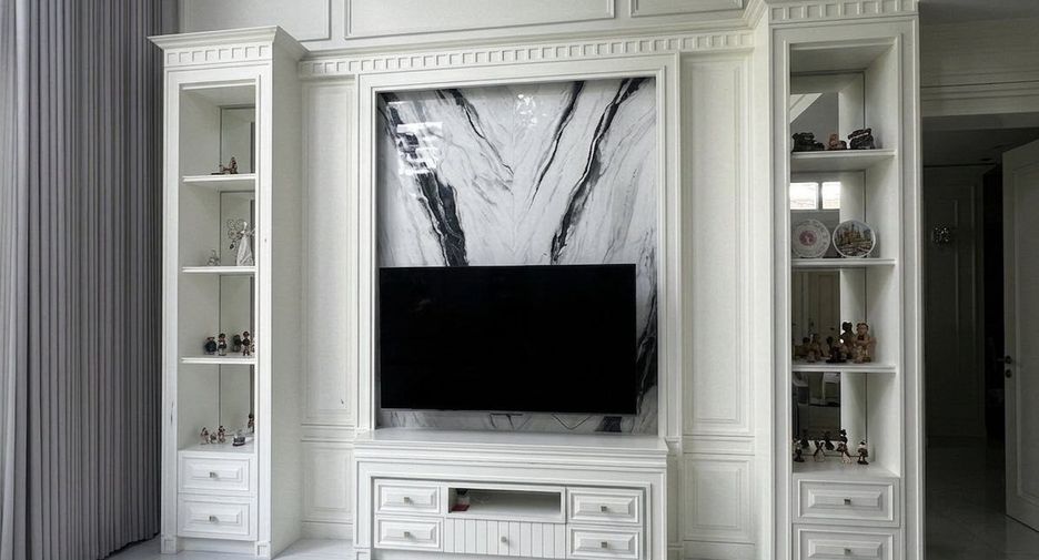 Haus zur Miete mit 4 Zimmer in Thawi Watthana, Bangkok
