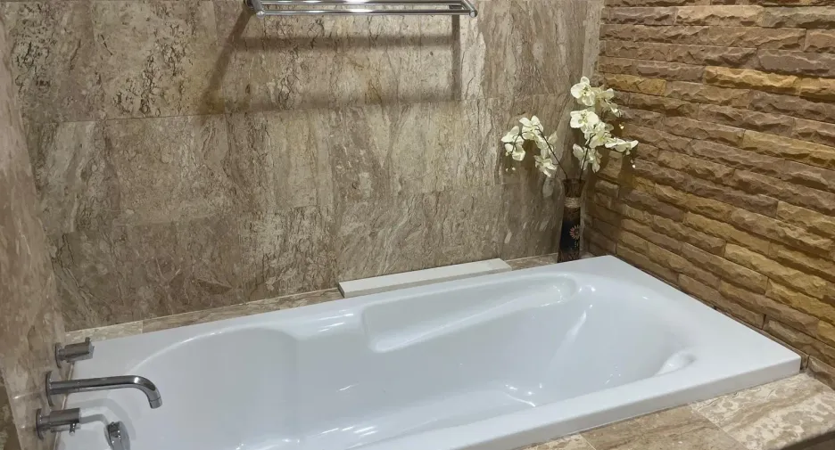 Condo en venta de 2 habitaciones en Mueang Phuket, Phuket
