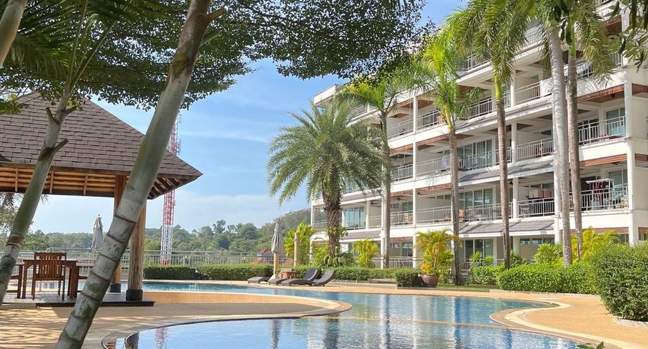 For sale 2 bedrooms condo in Mueang Phuket, Phuket