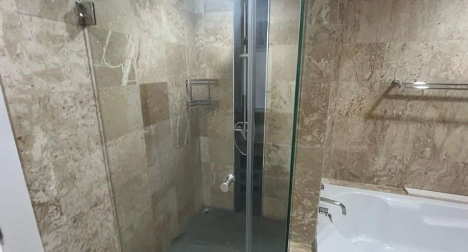 For sale 2 bedrooms condo in Mueang Phuket, Phuket