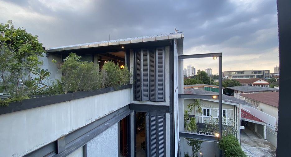 出售 6 卧室 独立屋 在 Khlong Toei, 曼谷