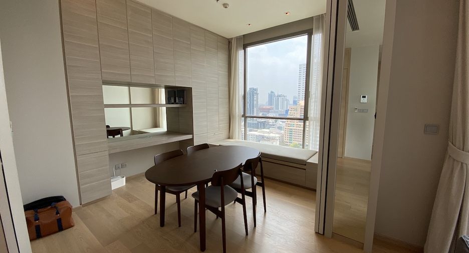 For sale 2 bedrooms condo in Watthana, Bangkok