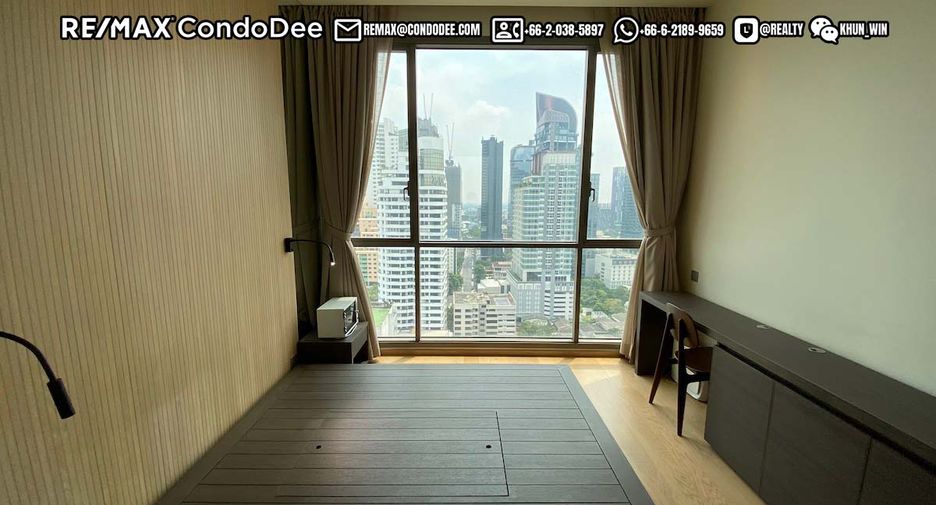 For sale 2 bedrooms condo in Watthana, Bangkok