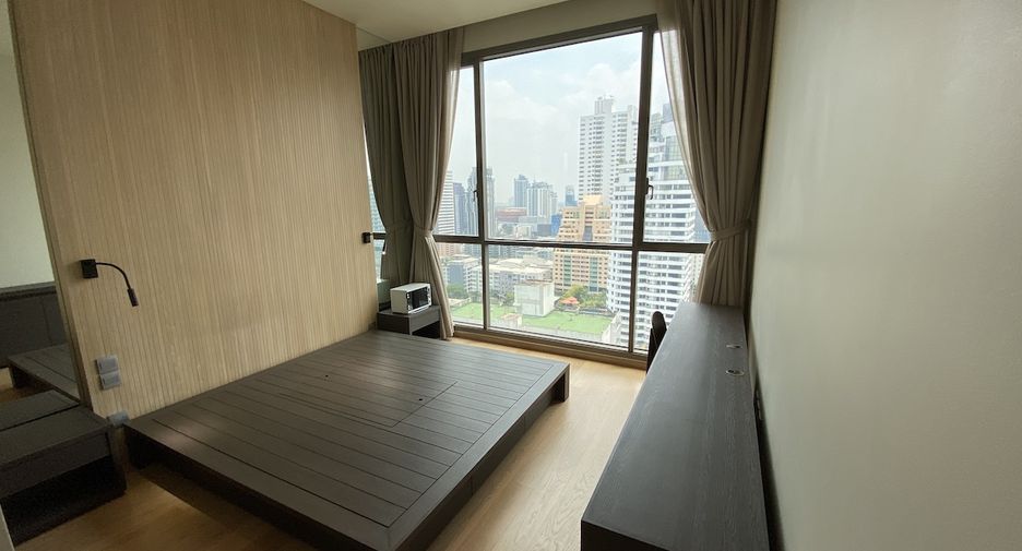 For sale 2 bedrooms condo in Watthana, Bangkok