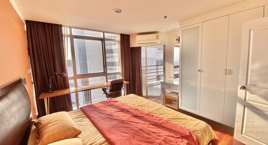 Condo en venta de 2 habitaciones en Khlong Toei, Bangkok