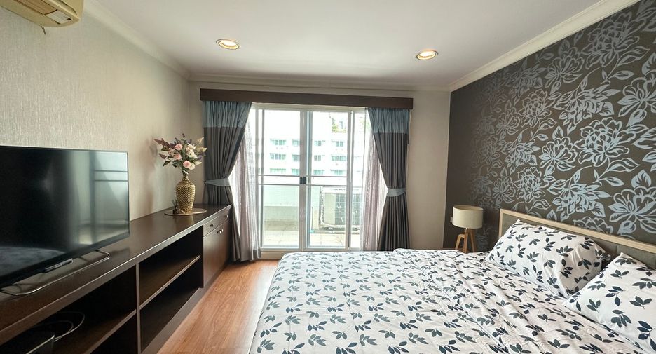 À vendre 2 chambres condo à Watthana, Bangkok