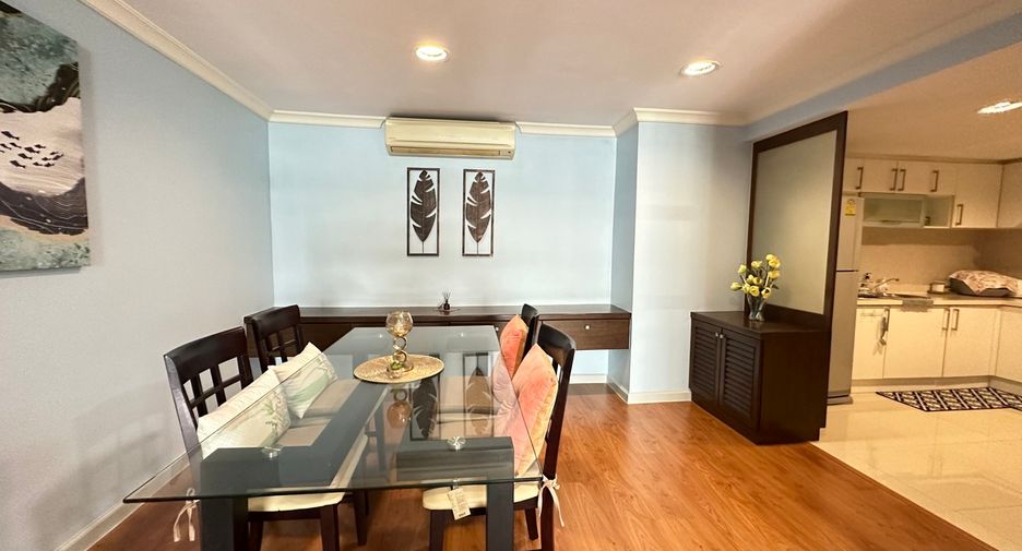 À vendre 2 chambres condo à Watthana, Bangkok
