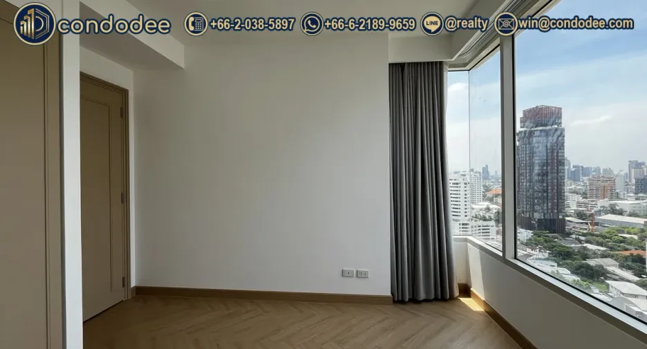 For sale 2 bedrooms condo in Watthana, Bangkok