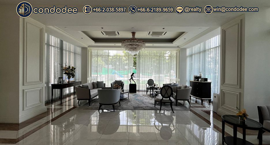 For sale 2 bedrooms condo in Watthana, Bangkok