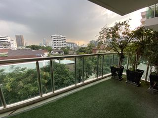 出售 4 卧室 公寓 在 Khlong Toei, 曼谷