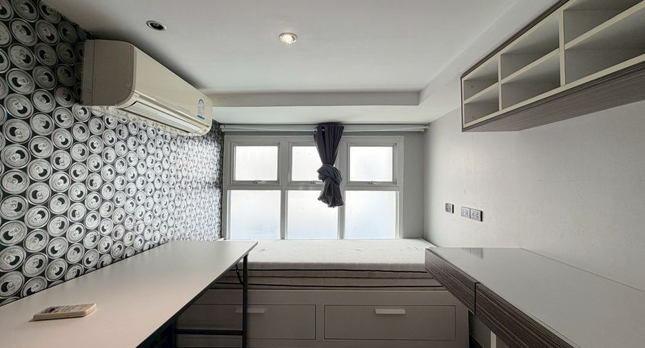 Condo en venta de 4 habitaciones en Watthana, Bangkok