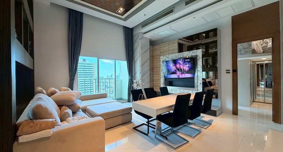 Condo en venta de 4 habitaciones en Watthana, Bangkok