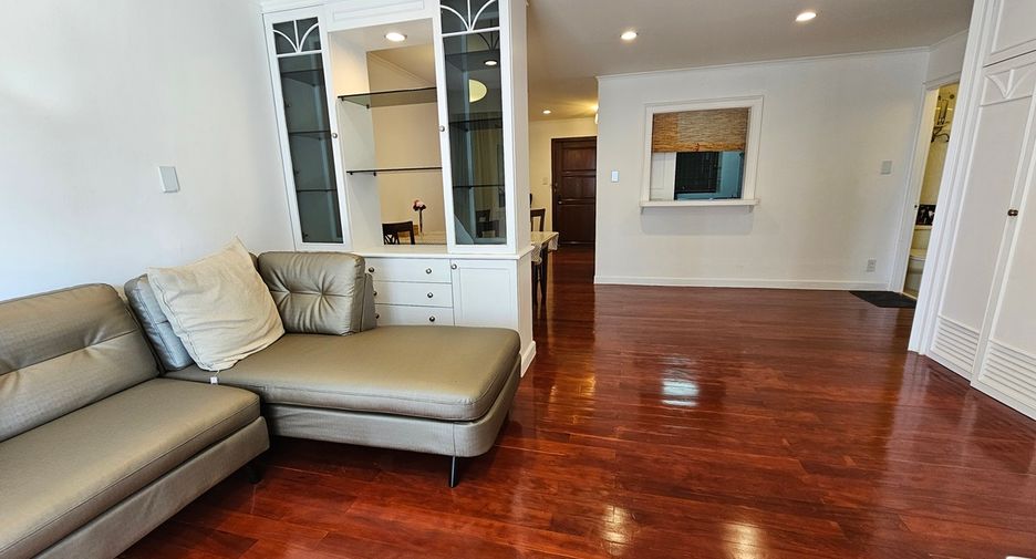 À vendre 2 chambres condo à Khlong Toei, Bangkok