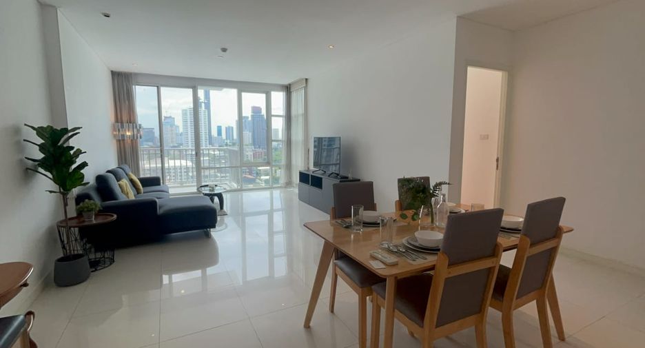 Wohnung zum Kauf mit 2 Zimmer in Khlong Toei, Bangkok